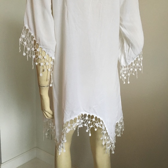 🎉HP🎉  XCVI white crochet trimmed coverup with vneck - Picture 6 of 8